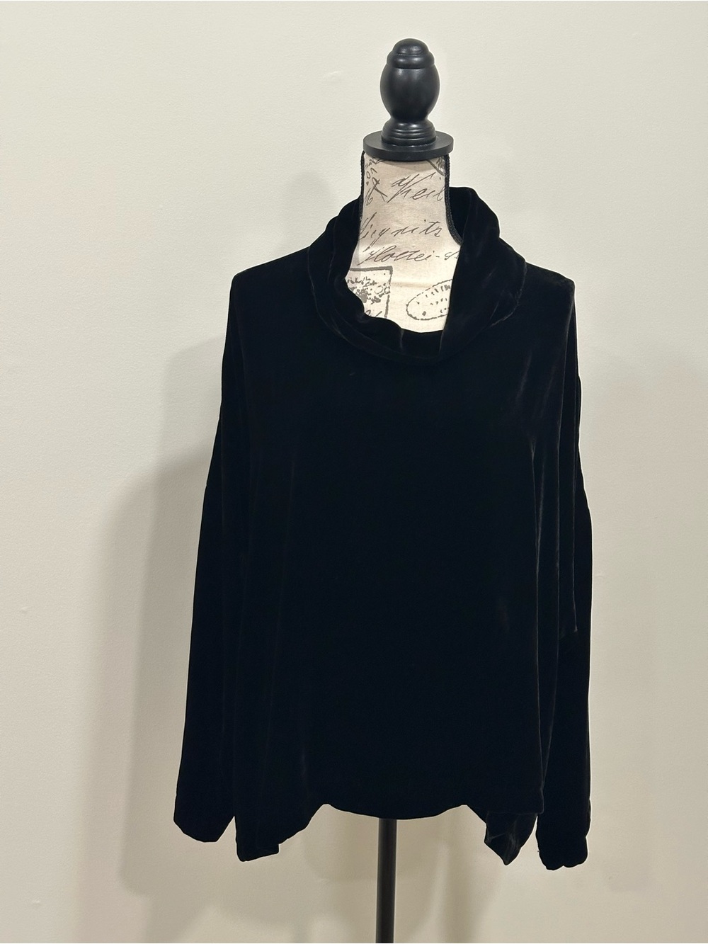 Black Velvet Cowl Neck Women's Pullover Jacket